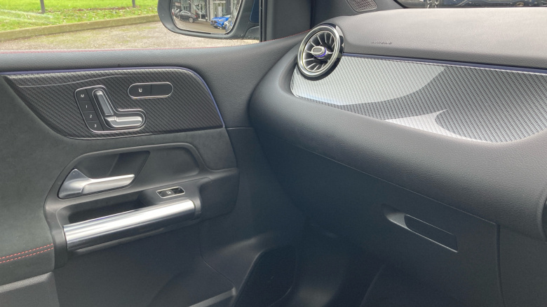 Mercedes-Benz B-Class B220d AMG Line Premium Plus 5dr Auto Diesel Hatchback